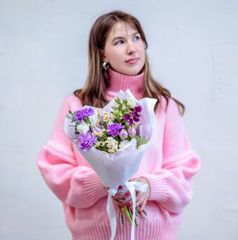 Букет с Диантусами и Тюльпанами "Фиолетовые Грезы"